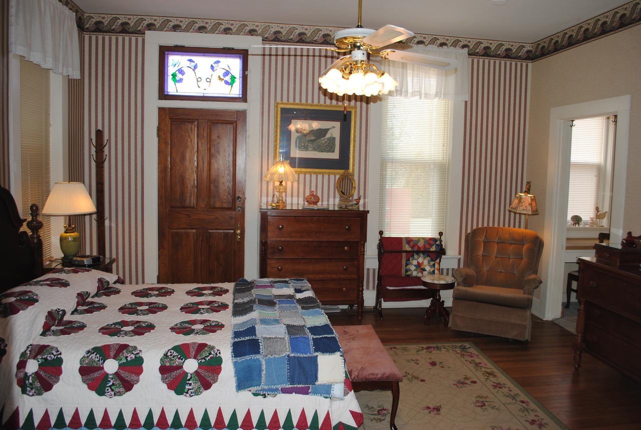 L&N Bed And Breakfast Ltd Henderson Ngoại thất bức ảnh
