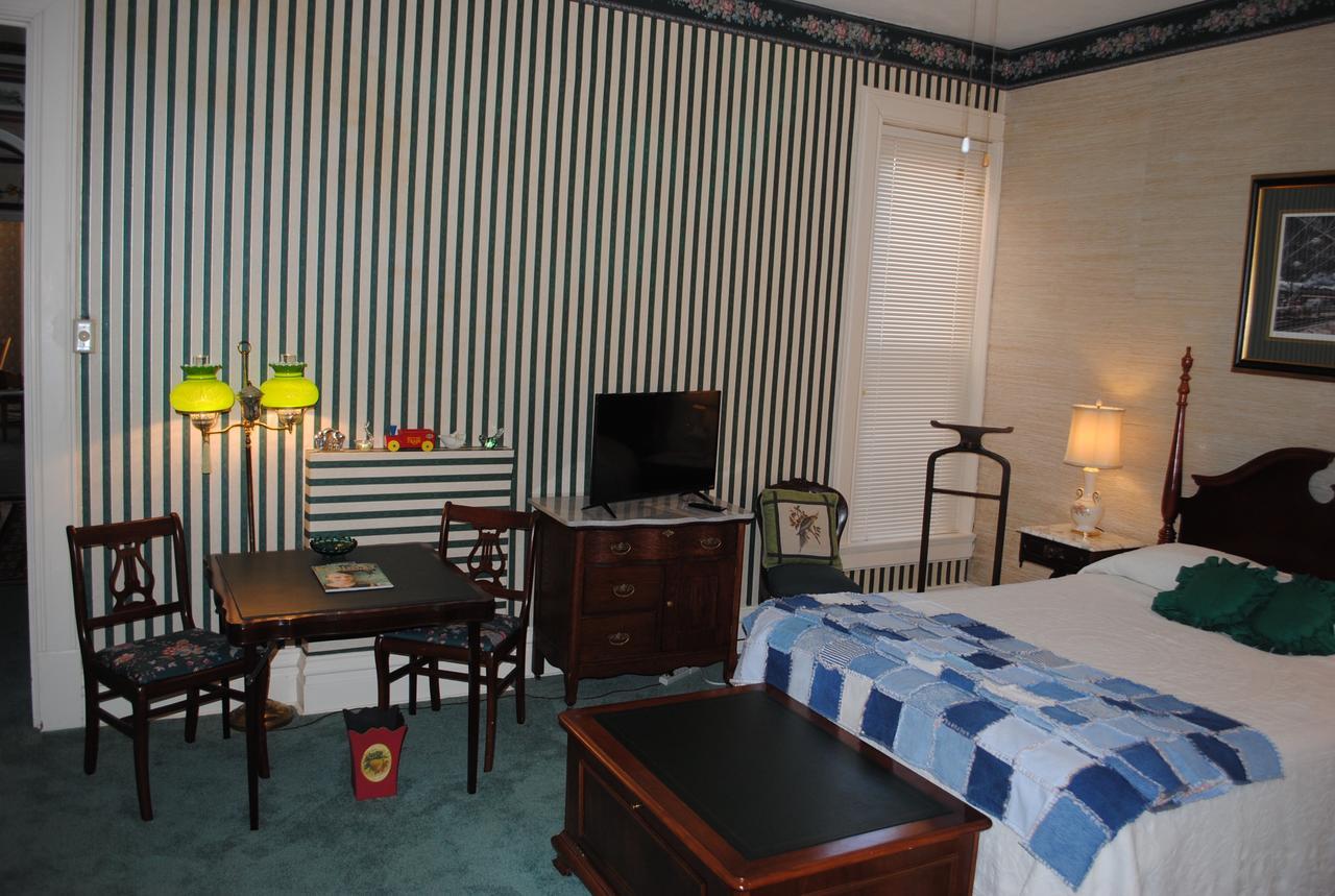 L&N Bed And Breakfast Ltd Henderson Ngoại thất bức ảnh