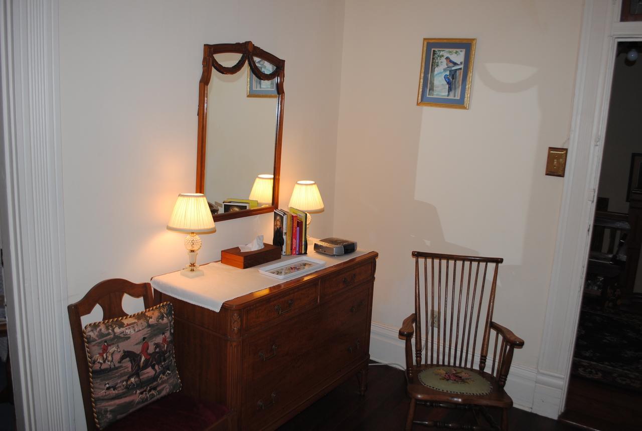 L&N Bed And Breakfast Ltd Henderson Ngoại thất bức ảnh